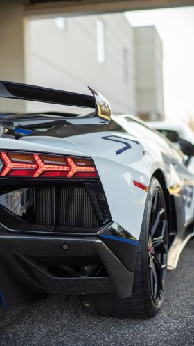 Обои Ламборджини, Ламборгини авентадор, lamborghini gallardo, легковые автомобили, спорткар для Google Pixel XL, Meizu Pro 7, Nokia 8, HTC U, Huawei P10 Quad HD, заставка, 1440x2560 картинка