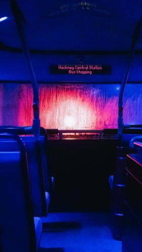 Обои эстетическое vaporwave, хип хоп музыка, Amazon Музыка, лондонский призрак, Тип Бить для Google Pixel XL, Meizu Pro 7, Nokia 8, HTC U, Huawei P10 Quad HD, заставка, 1440x2560 картинка