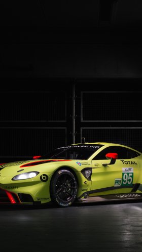 Обои гоночный, aston martin vanquish, aston martin v8 vantage, Астон Мартин, суперкар для Google Pixel XL, Meizu Pro 7, Nokia 8, HTC U, Huawei P10 Quad HD, заставка, 1440x2560 картинка
