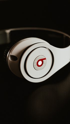 Обои наушники, beats electronics, гаджет, звуковое оборудование, электронное устройство для Google Pixel XL, Meizu Pro 7, Nokia 8, HTC U, Huawei P10 Quad HD, заставка, 1440x2560 картинка