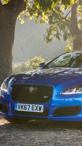 Обои автомобили jaguar, авто, Ягуар, седан, автомобиль среднего размера для Google Pixel XL, Meizu Pro 7, Nokia 8, HTC U, Huawei P10 Quad HD, заставка, 1440x2560 картинка