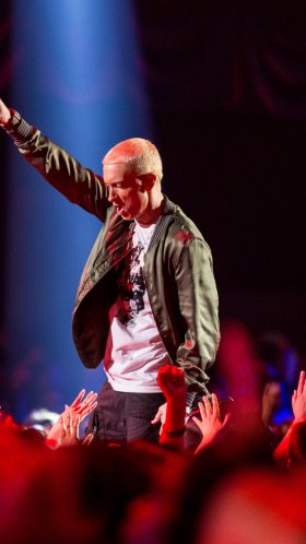 Обои eminem, концерт, Представление, развлечение, театральное искусство для Google Pixel XL, Meizu Pro 7, Nokia 8, HTC U, Huawei P10 Quad HD, заставка, 1440x2560 картинка