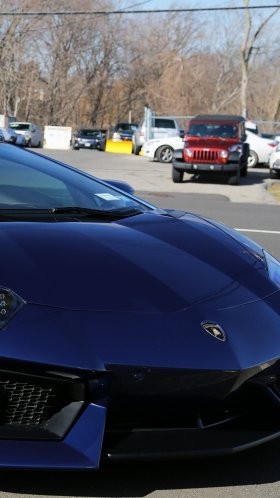 Обои Ламборгини авентадор, Ламборджини, суперкар, моторный транспорт, lamborghini для Google Pixel XL, Meizu Pro 7, Nokia 8, HTC U, Huawei P10 Quad HD, заставка, 1440x2560 картинка